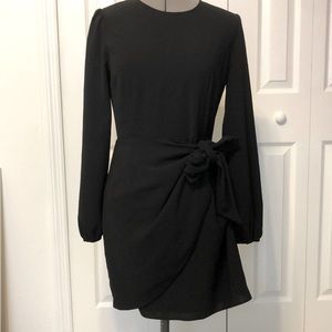 Lulus black cocktail dress Size Medium